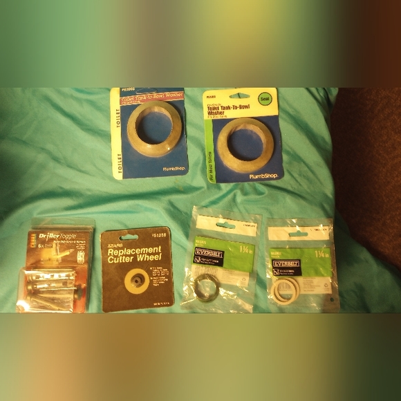 Tank To Bowl Tubular 1 1/4" Tubing And Replacement Cutter Wheel And Toggle Bolts - Picture 4 of 4